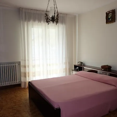 Oda ve Kahvaltı L'edera